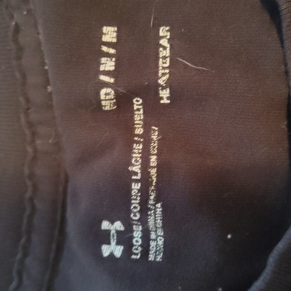 Medium Under Armour Heat Gear T-shirt - Picture 2 of 3